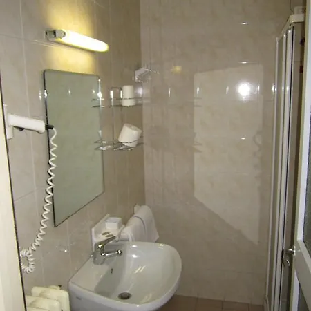 Marchina מלון 3*