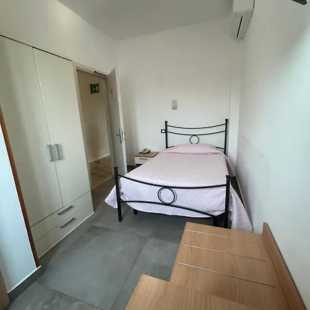 Marchina מלון ברשה